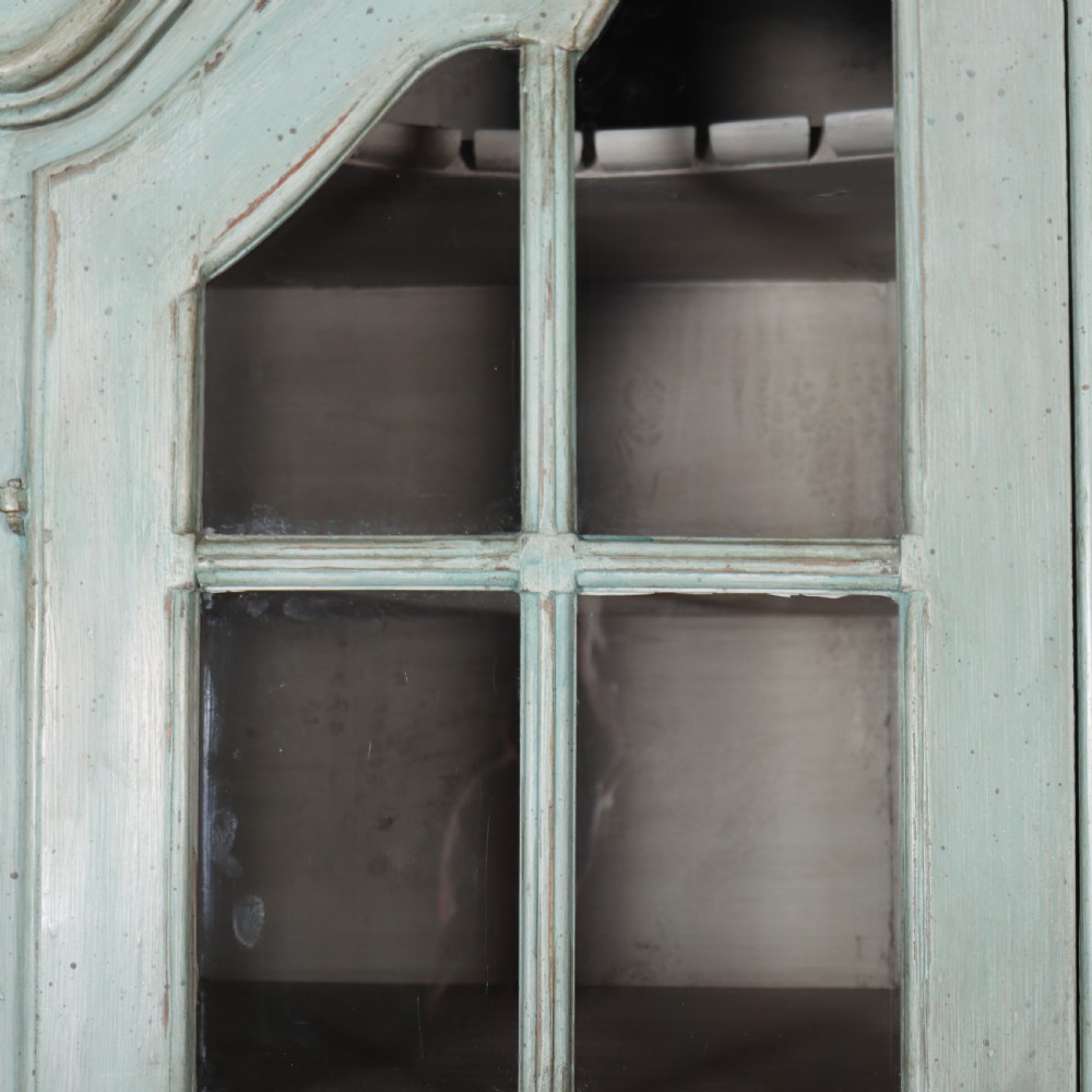 18th Century Swedish Vitrine View VI