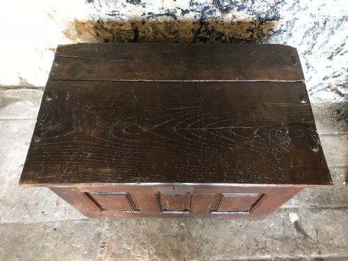 EARLY OAK COFFERCHEST - ADDITIONAL PHOTO 1