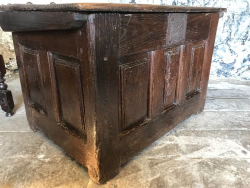 EARLY OAK COFFERCHEST - ADDITIONAL PHOTO 13
