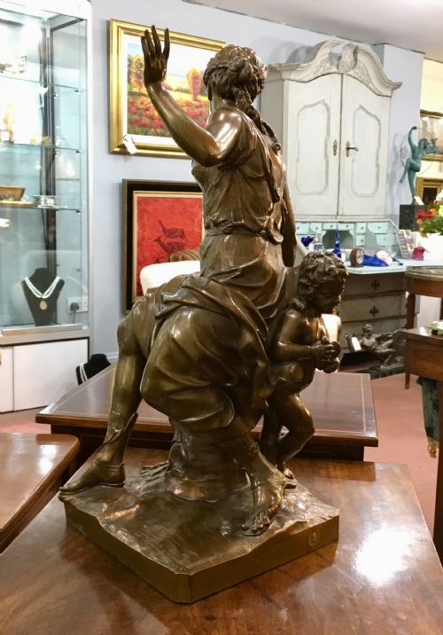 BRONZE STATUE OF WOMAN CHILD IN CLASSICAL DRESSSTYLE 19THC - ADDITIONAL PHOTO 5