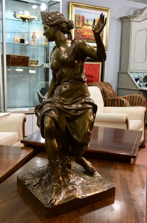 BRONZE STATUE OF WOMAN CHILD IN CLASSICAL DRESSSTYLE 19THC - ADDITIONAL PHOTO 7
