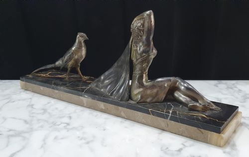 FRENCH ART DECO SCULPTURE OF GIRL PHEASANT ON PORTORO MARBLE ONYX PLINTH - ADDITIONAL PHOTO 7