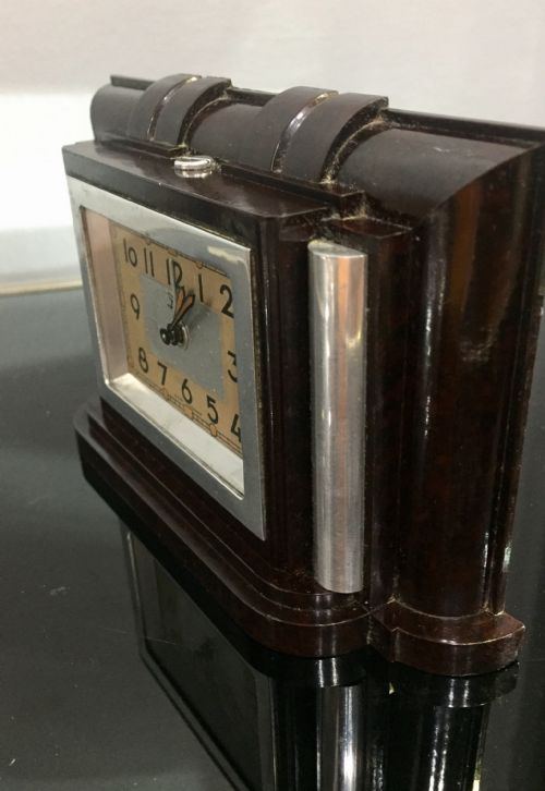 FRENCH ART DECO BAKELITE ALARM CLOCK C1930 - ADDITIONAL PHOTO 5