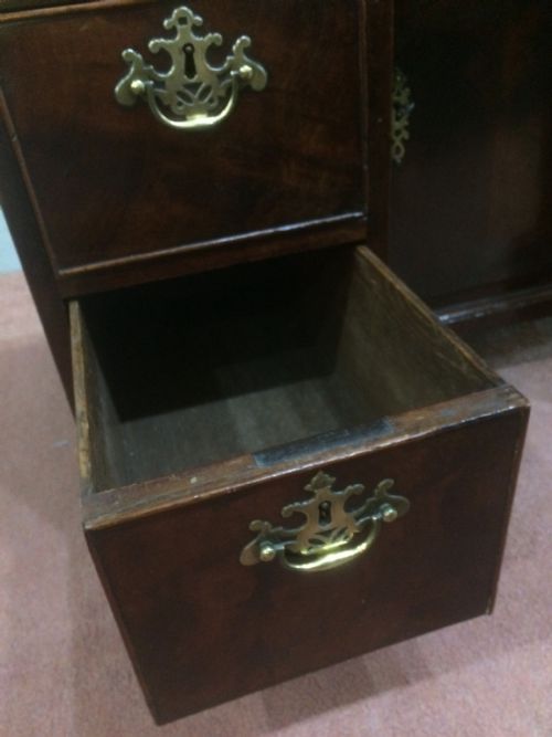 LATE 18THCEARLY 19THC KNEEHOLE DESK FLAME MAHOGANY - ADDITIONAL PHOTO 8