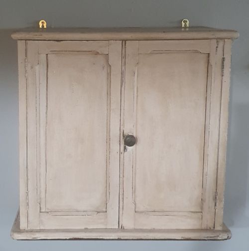 french wall cupboard distressed finish early 1900s - CATEGORY: ANTIQUE CUPBOARDS - DATED 1910