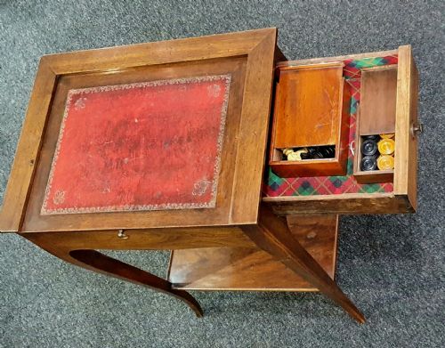FRENCH WALNUT REVERSIBLE CHESS BOARD LEATHER TOP GAMES OCCASIONAL TABLE WITH DRAWER C1900 VICTORIAN CHESS AND DRAUGHTS SETS - ADDITIONAL PHOTO 3
