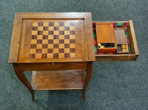 french walnut reversible chess board leather top games occasional table with drawer c1900 victorian chess and draughts sets - CATEGORY: ANTIQUE TABLES - DATED 1900