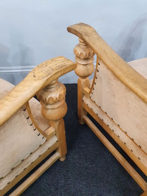 PAIR ARTS CRAFTS CARVED GOLDEN OAK SUEDE LOUNGE CHAIRS C1910 - ADDITIONAL PHOTO 15