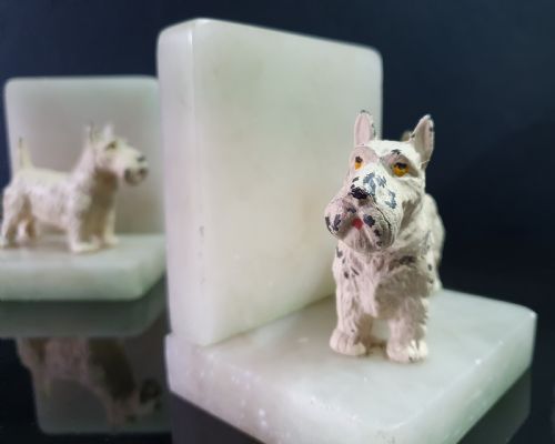 PAIR OF SCOTTISH TERRIERS ART DECO BOOKENDS ON ALABASTER BASES C1930 - ADDITIONAL PHOTO 2