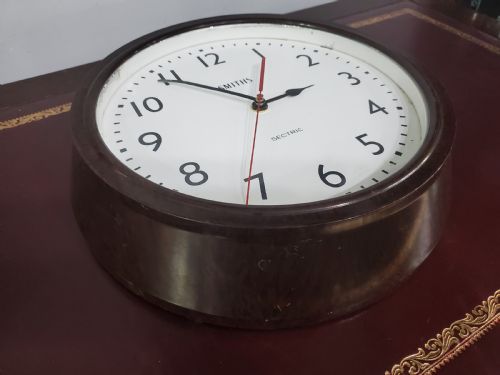 SMITHS SECTRIC BAKELITE WALL CLOCK C1940 - ADDITIONAL PHOTO 5