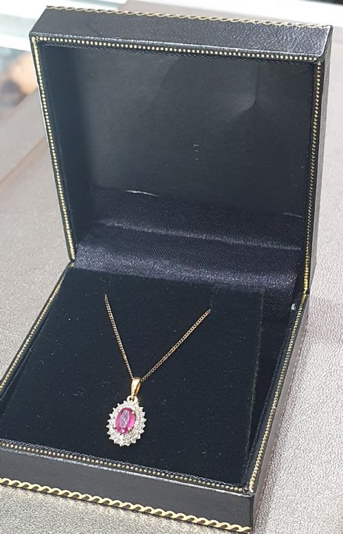 RUBY DIAMOND PENDANT WITH CHAIN 9CT GOLD - ADDITIONAL PHOTO 1