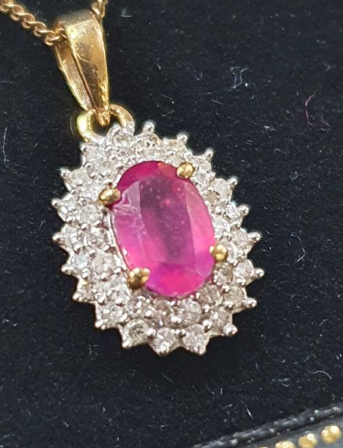 RUBY DIAMOND PENDANT WITH CHAIN 9CT GOLD - ADDITIONAL PHOTO 2