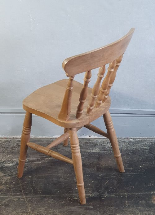 THREE VICTORIAN BEECHWOOD FARMHOUSE KITCHEN CHAIRS WITH SHAPED SLATS C1880 - ADDITIONAL PHOTO 7