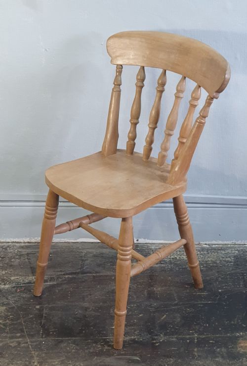 THREE VICTORIAN BEECHWOOD FARMHOUSE KITCHEN CHAIRS WITH SHAPED SLATS C1880 - ADDITIONAL PHOTO 8