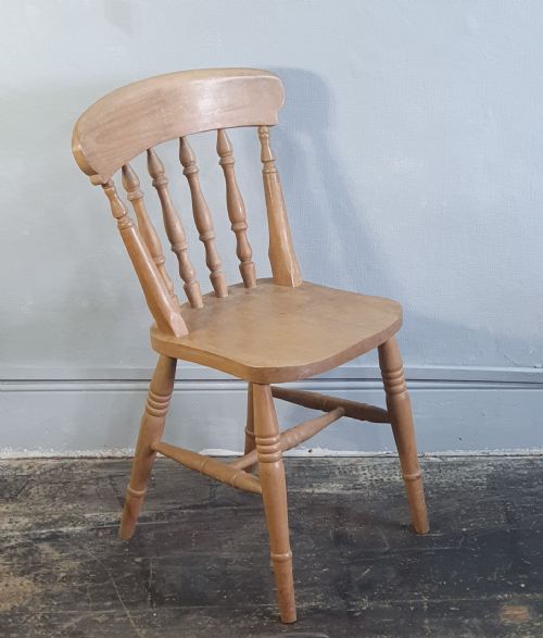 THREE VICTORIAN BEECHWOOD FARMHOUSE KITCHEN CHAIRS WITH SHAPED SLATS C1880 - ADDITIONAL PHOTO 9