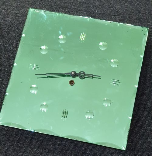 ART DECO GREEN GLASS WALL CLOCK C1930 - ADDITIONAL PHOTO 3