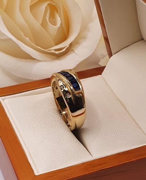 VINTAGE SAPPHIRE DIAMOND 18CT GOLD RING SIZE O - ADDITIONAL PHOTO 3
