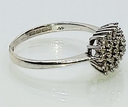 DIAMOND 05CT 9CT WHITE GOLD CLUSTER RING T - ADDITIONAL PHOTO 6