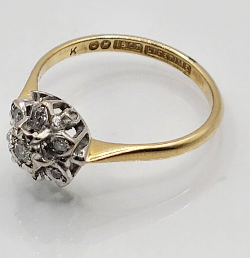 VINTAGE DIAMOND CLUSTER RING MARKED 18CT O - ADDITIONAL PHOTO 5