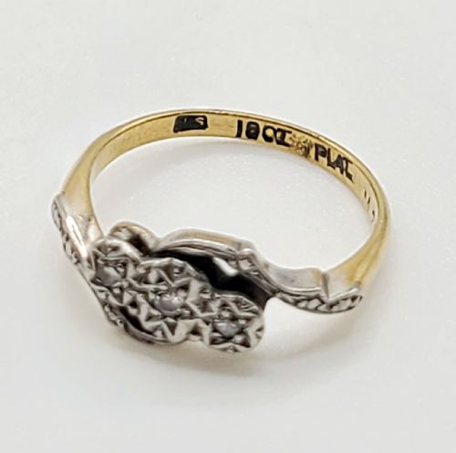 ART DECO PLATINUM SET DIAMOND TRILOGY SWIRL RING 18CT GOLD SIZE K - ADDITIONAL PHOTO 3