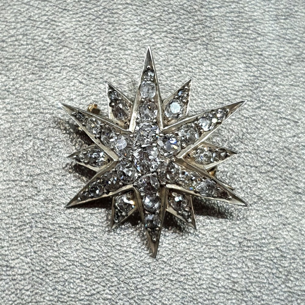 Victorian Old Cut 37 Diamond Star Brooch 14 Carat Gold  View VIII