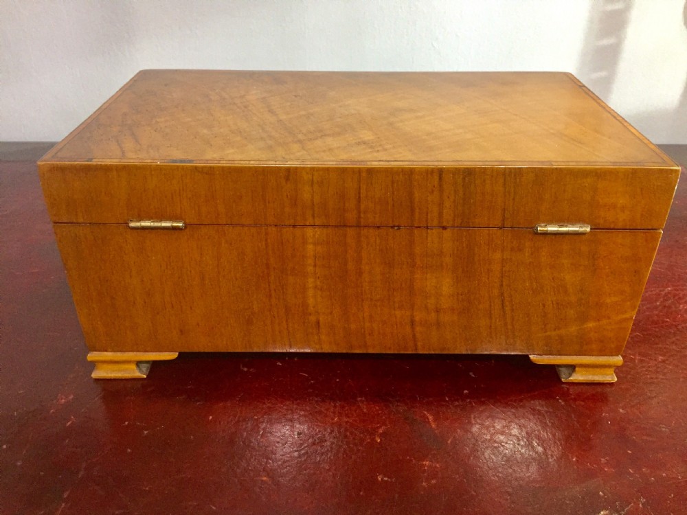 Art Deco burr walnut box c1930 View V