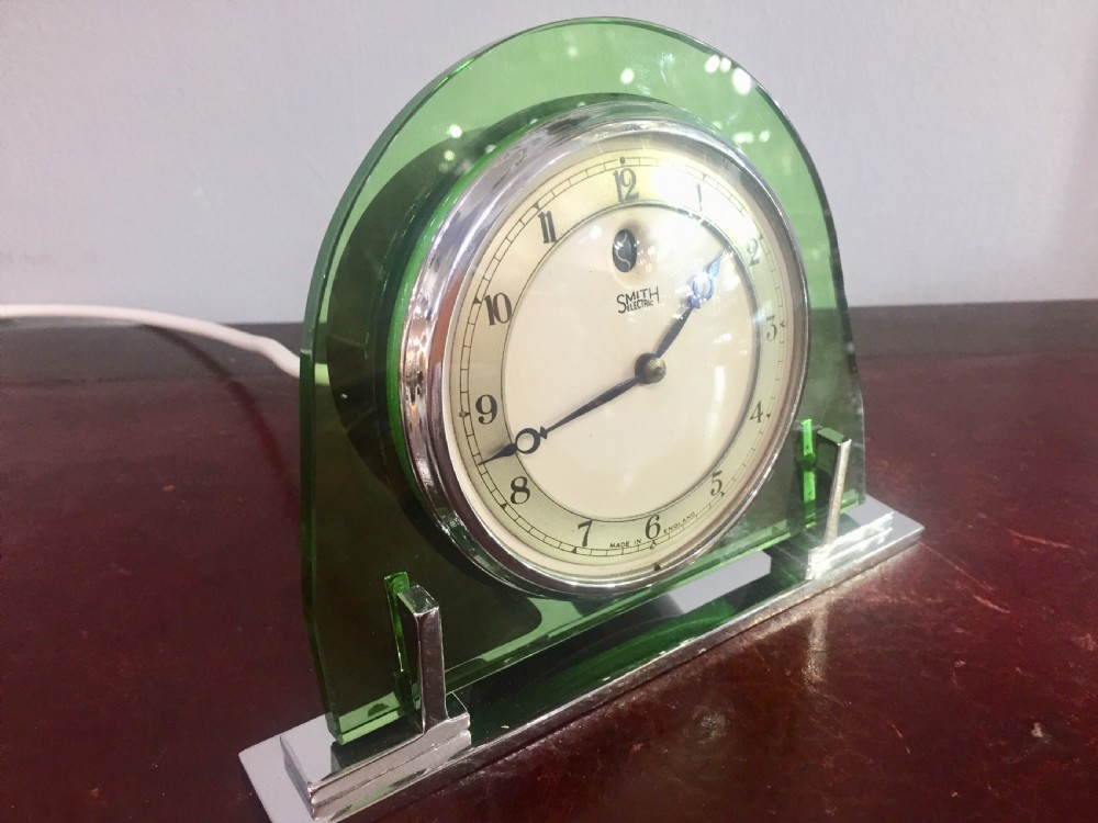 Art Deco clock Smith’s electric 1930s View V