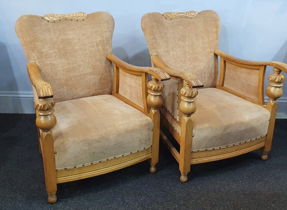 Pair Arts & Crafts Carved Golden Oak & Suede Lounge Chairs c.1910 View XIII