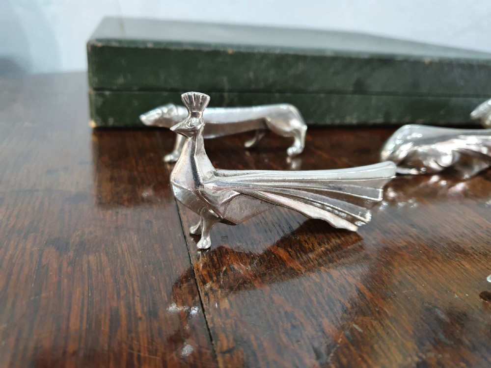 Art Deco Sandoz Gallia Christofle Set of Twelve Silver Plated Bronze Knife Rests c1930 View VI