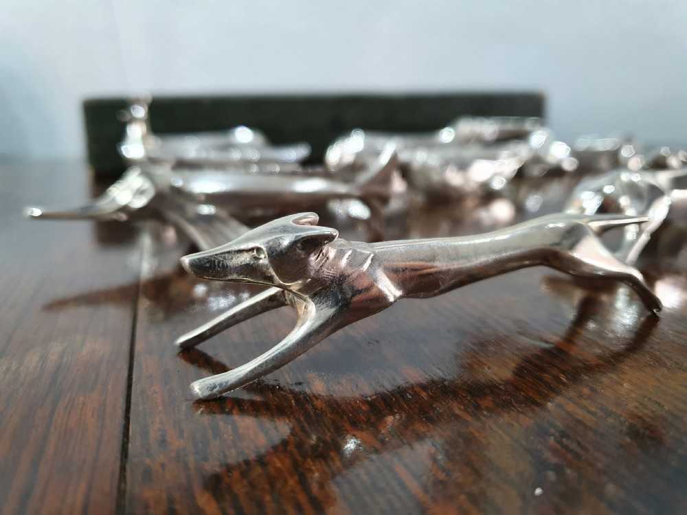 Art Deco Sandoz Gallia Christofle Set of Twelve Silver Plated Bronze Knife Rests c1930 View VIII
