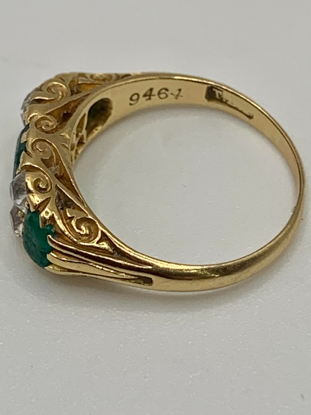 Stunning Victorian Natural Emerald & Diamond 18ct Gold Ring - Size L View III