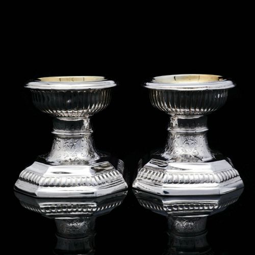 fig 3. A Unique Antique Pair of Solid Silver Salt Cellars, Pedestal Design - Daniel & John Wellby 1886