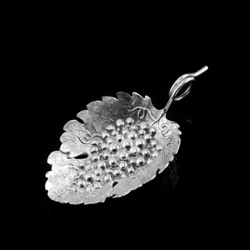 Antique Georgian Solid Silver Tea Caddy Spoon Vine Leaf Design - Joseph Willmore 1807
