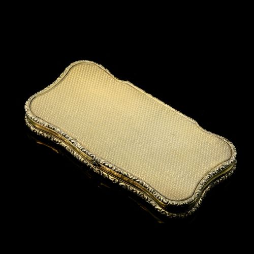 fig 6. A Rare Georgian Solid Silver Gilt Snuff Box with Rock Crystal - Charles Rawlings & William Summers, 1833