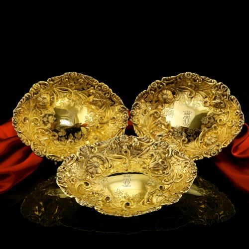 Majestic Antique Solid Silver Gilt Large Dishes / Bowls , Set of 3 - John Aldwinckle & Thomas Slater 1892