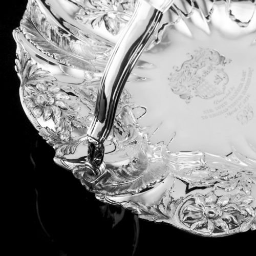 fig 2. A Georgian Solid Silver Basket with Floral Motifs (1kg+) - Joseph & John Angell 1835