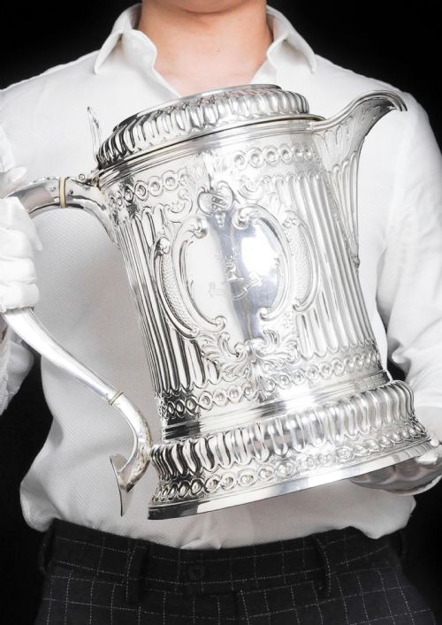 Enormous (2.7kg) Solid Silver Flagon of the Hicks Family - London 1864