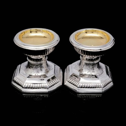 fig 2. A Unique Antique Pair of Solid Silver Salt Cellars, Pedestal Design - Daniel & John Wellby 1886