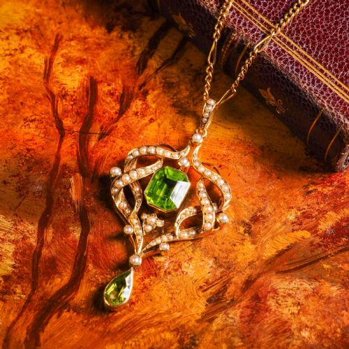 fig 3. A Beautiful Antique Edwardian 9K Gold Peridot & Seeded Pearl Necklace - c.1900