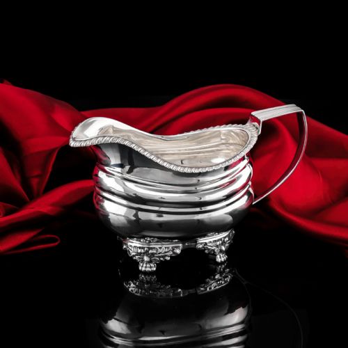 A Beautiful Georgian Solid Silver Regency Style Milk Jug/pitcher - William Hunter 1824