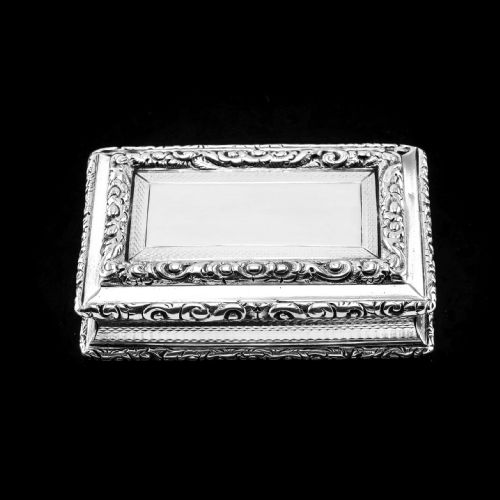 fig 2. Antique Georgian Solid Silver Snuff Box with Beautiful Floral Border - Nathaniel Mills 1833