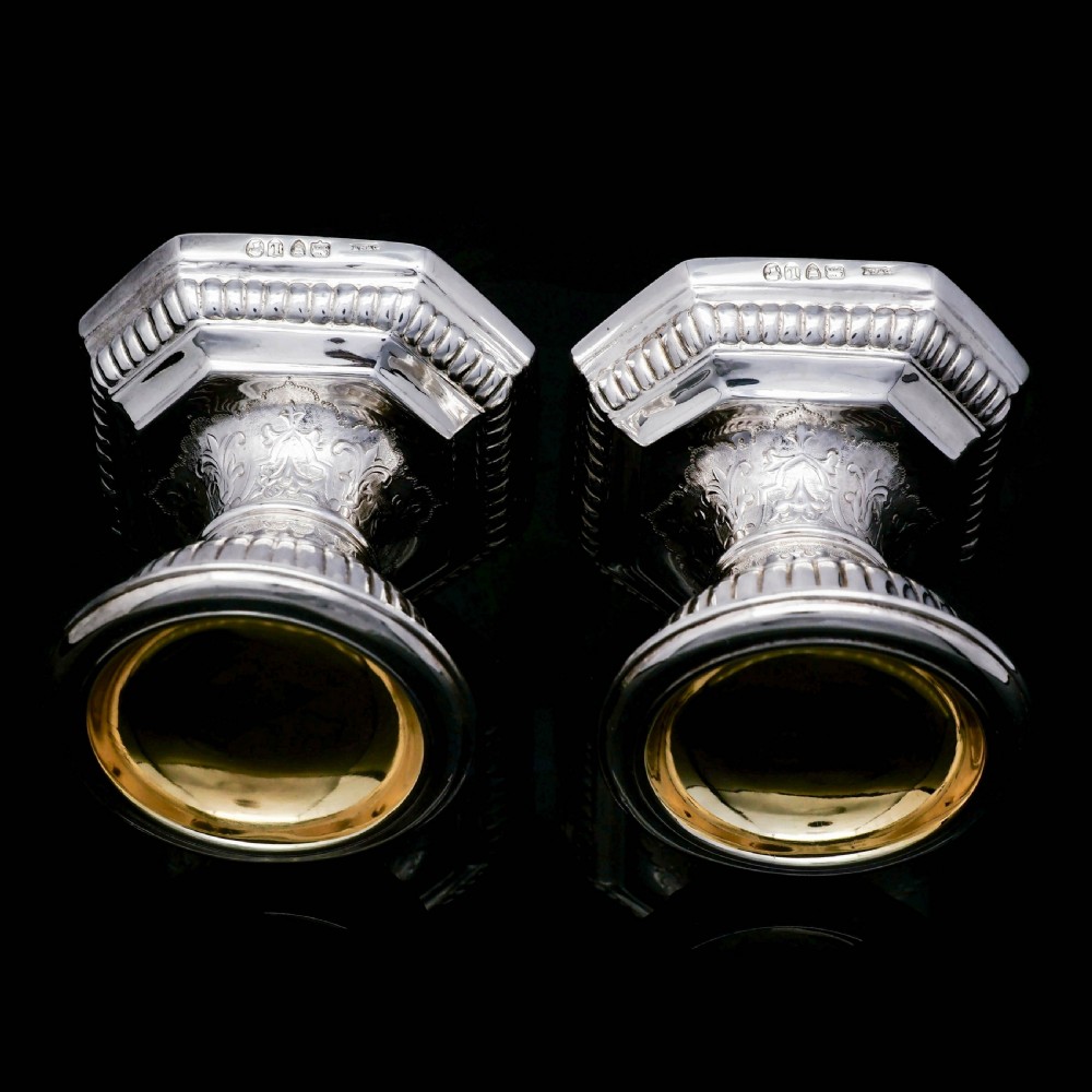 A Unique Antique Pair of Solid Silver Salt Cellars, Pedestal Design - Daniel & John Wellby 1886 View IX