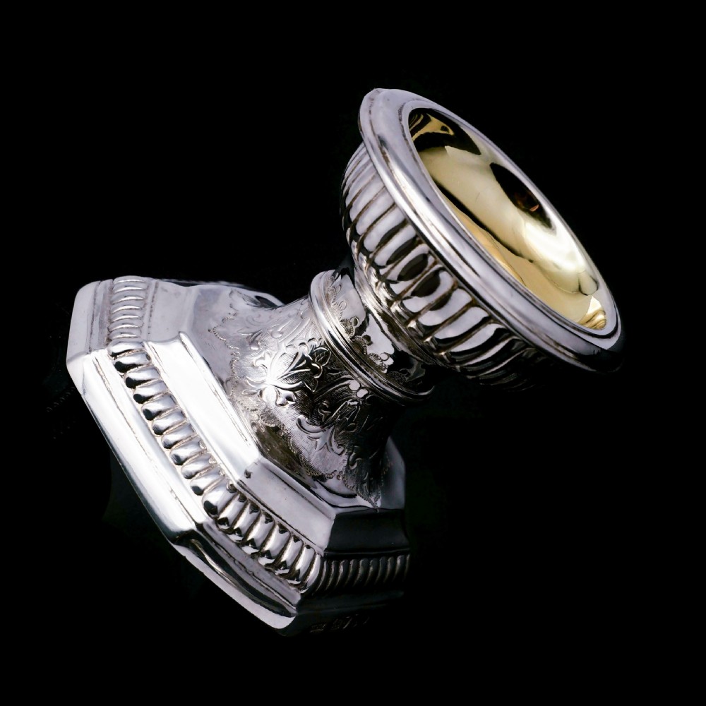 A Unique Antique Pair of Solid Silver Salt Cellars, Pedestal Design - Daniel & John Wellby 1886 View XVII