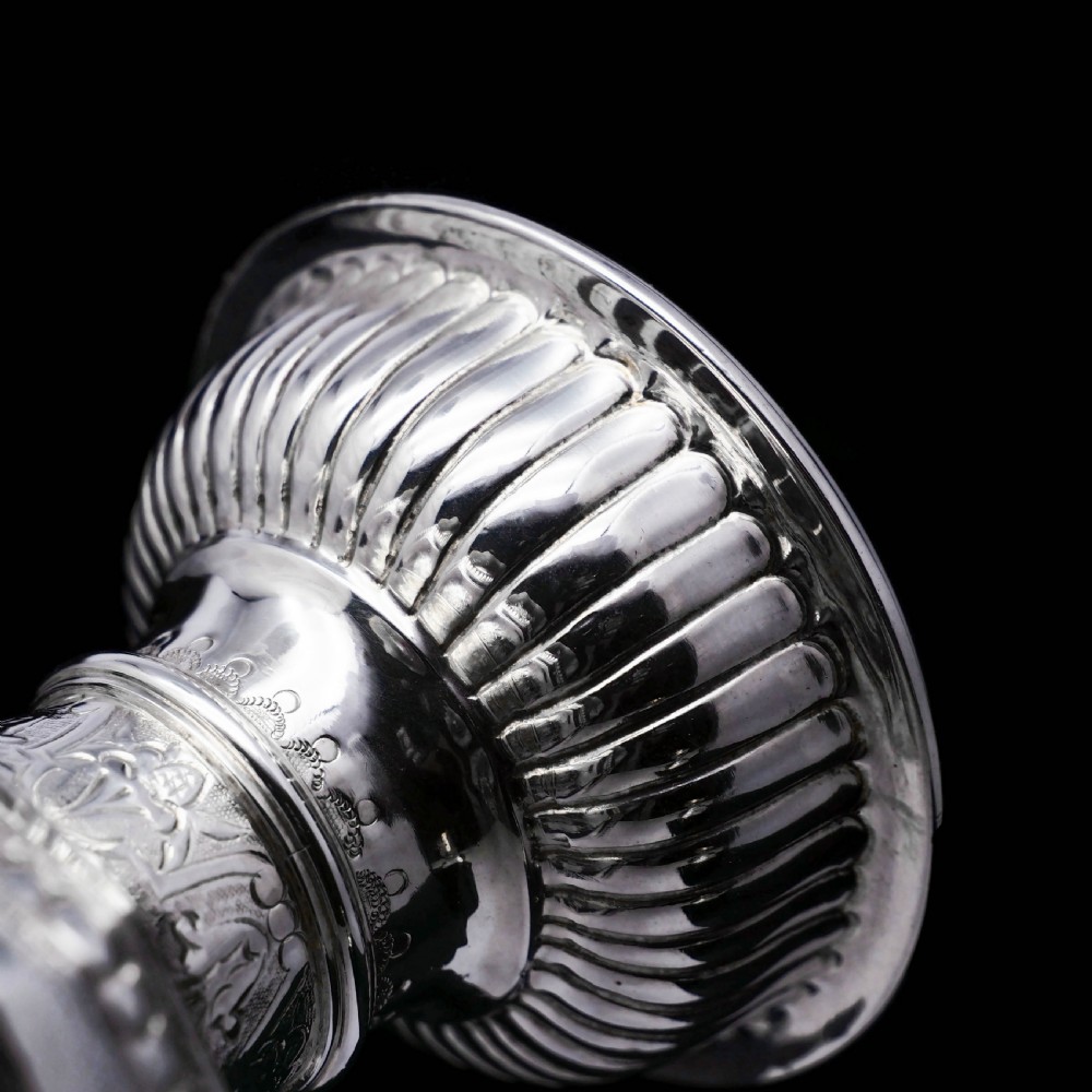 A Unique Antique Pair of Solid Silver Salt Cellars, Pedestal Design - Daniel & John Wellby 1886 View XVIII