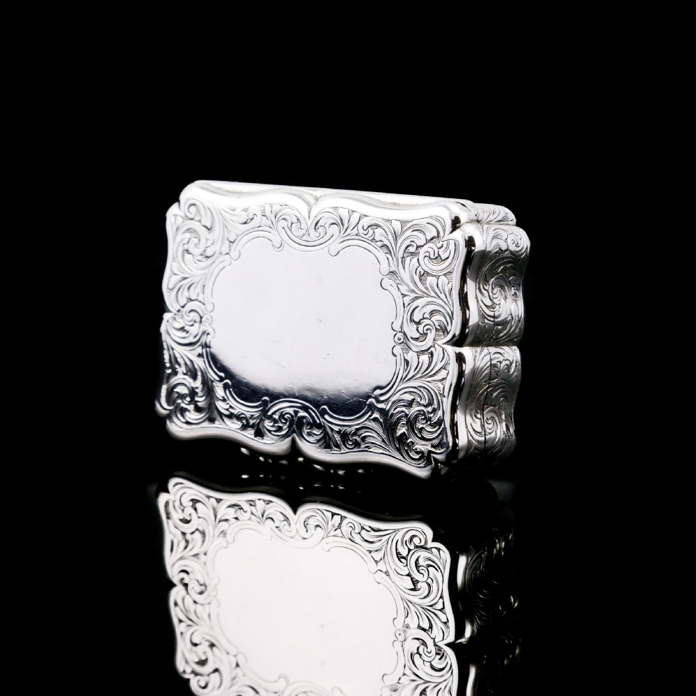 A Large Antique Victorian Solid Sterling Silver Table Snuff Box with Intricate Engravings - Edward Smith 1853 View VIII