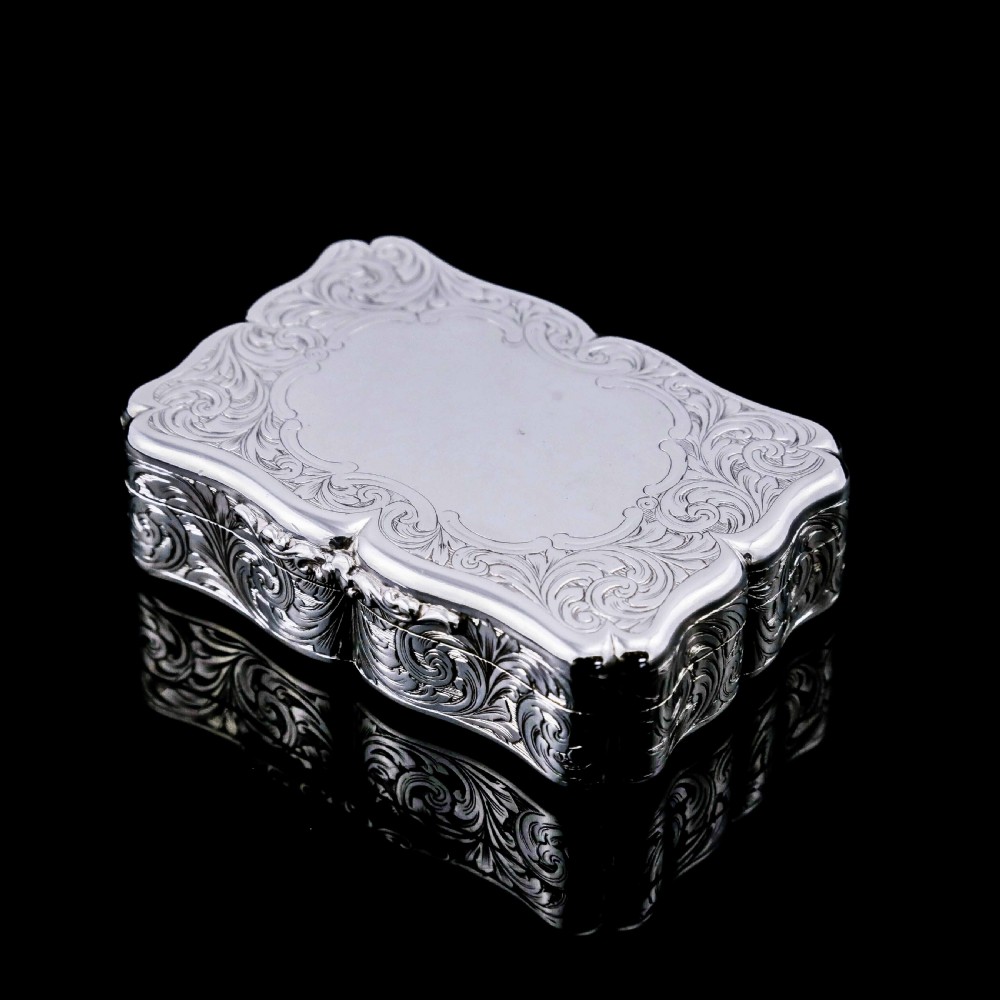 A Large Antique Victorian Solid Sterling Silver Table Snuff Box with Intricate Engravings - Edward Smith 1853 View XVIII