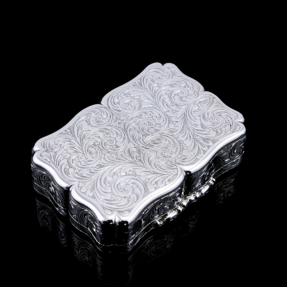 A Large Antique Victorian Solid Sterling Silver Table Snuff Box with Intricate Engravings - Edward Smith 1853 View XXIII