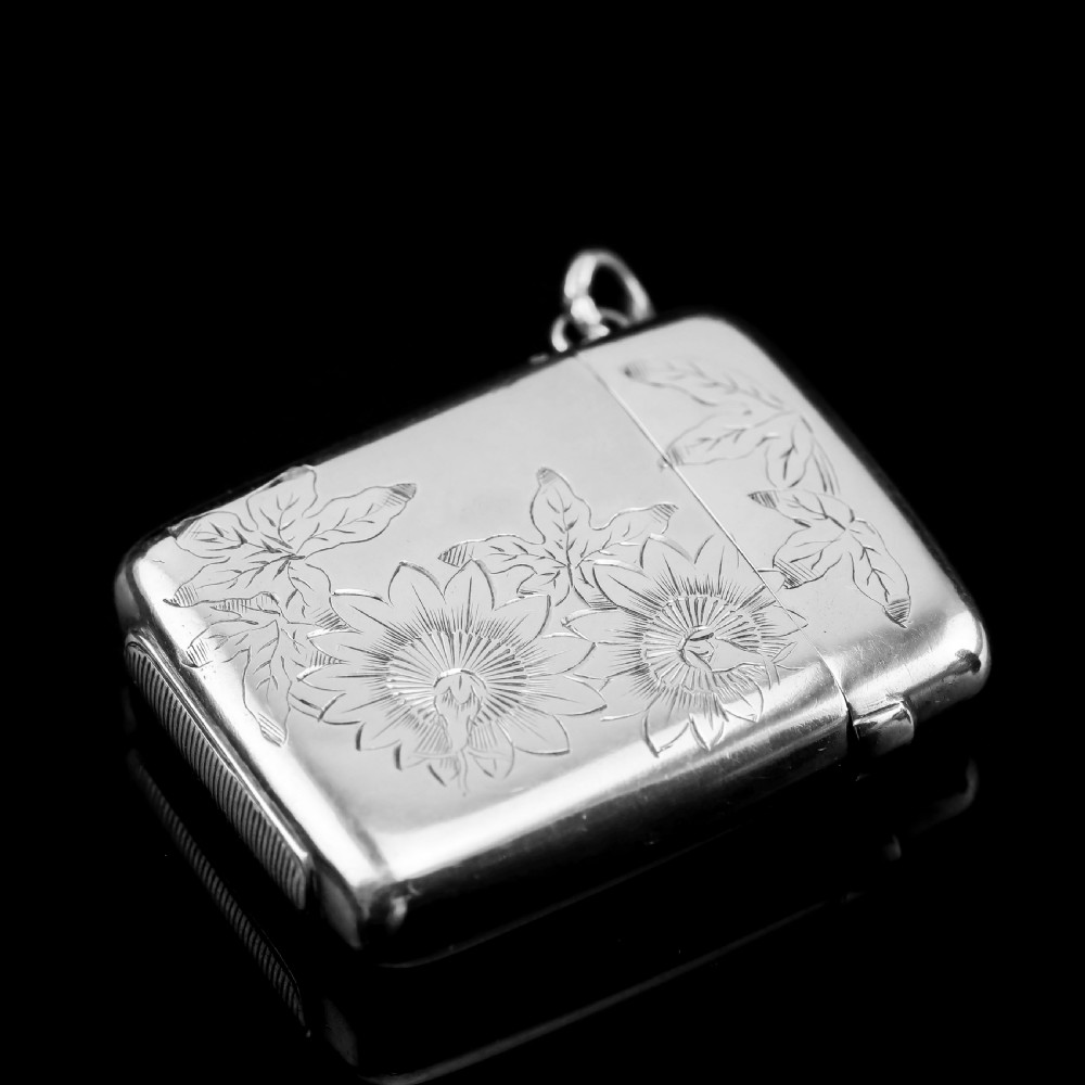 Antique Victorian Solid Silver Vesta Case Aesthetic Style Engravings - Joseph Whitten 1885 View V