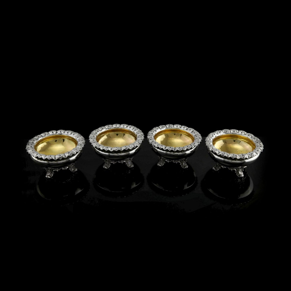 A Magnificent Set of 4 Georgian Solid Silver Salt Cellars - Barnard 1837 View XI