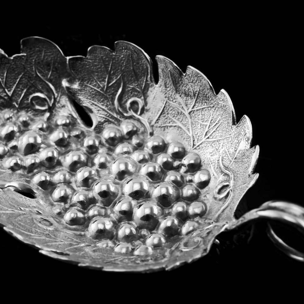 Antique Georgian Solid Silver Tea Caddy Spoon Vine Leaf Design - Joseph Willmore 1807 View VII